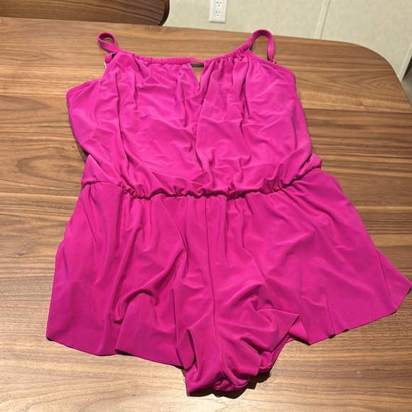 Aqua Green bathing suit - Picture 3 of 10